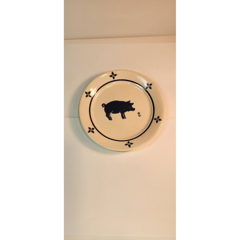Pfaltzgraff Yorktowne Country Fair PIG LUNCH/DESSERT Plate 7" Farm Blue & White
